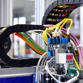 上海點膠設(shè)備 自動化技術(shù)驅(qū)動下的精密制造與配件創(chuàng)新